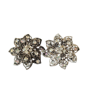 Vintage star flower baby blue Aurora borealis floral brooch set.